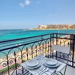 Seafront 2-bedroom In St Julians *