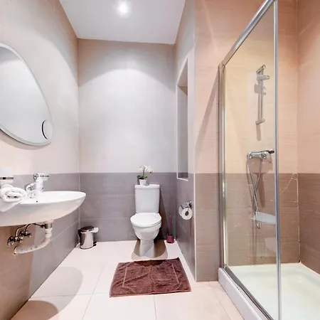 St Julians 2 Bedroom With Commanding Seaviews By Shortletsmalta * Сент Джулианс