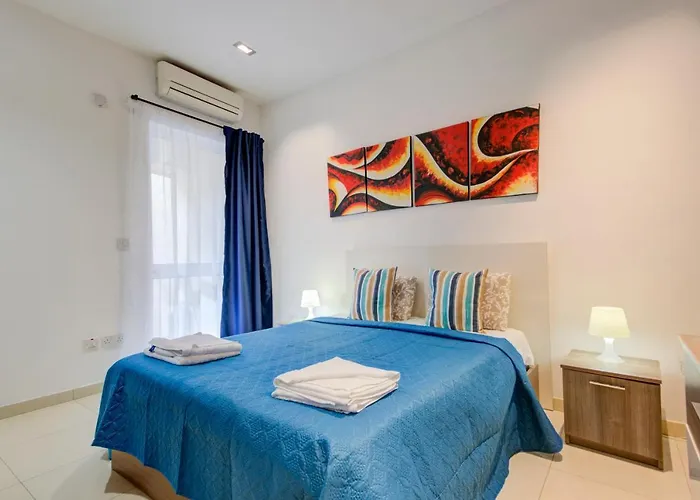 Seafront 2-bedroom In St Julians *